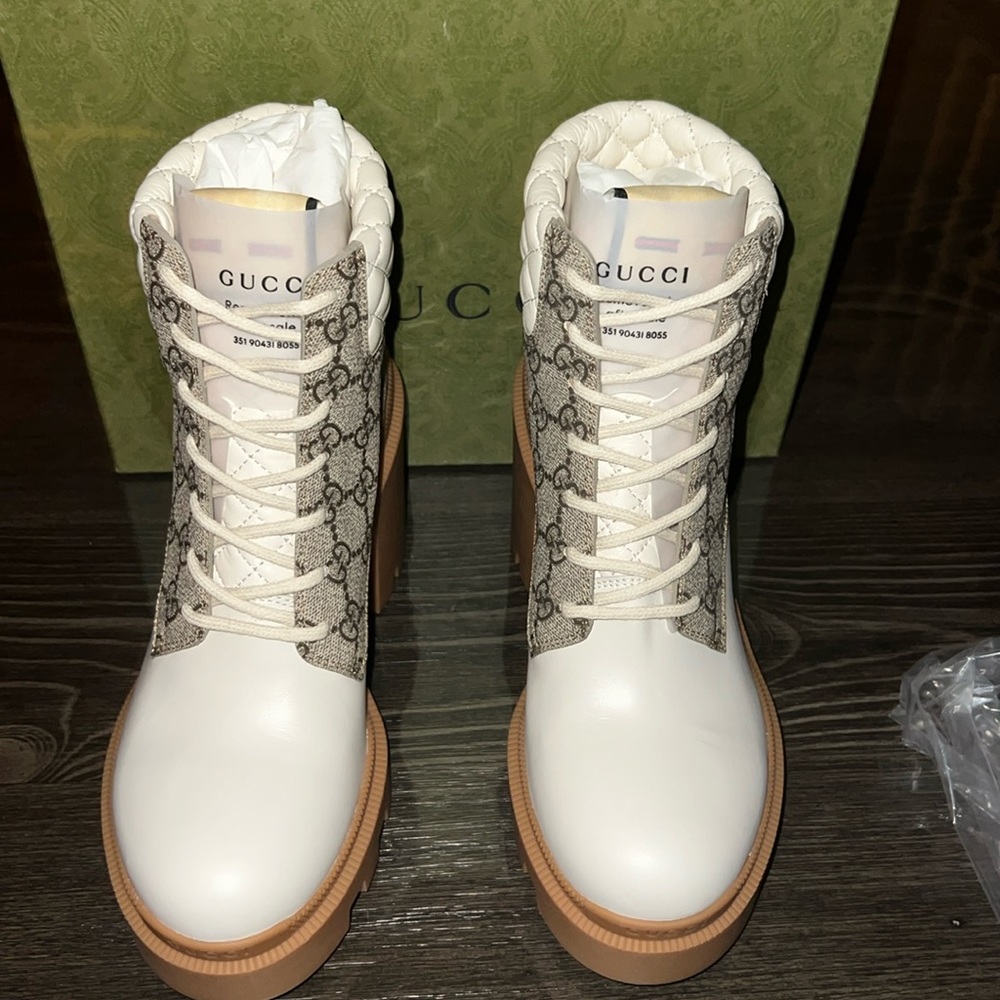 Authentic Women’s Gucci boots